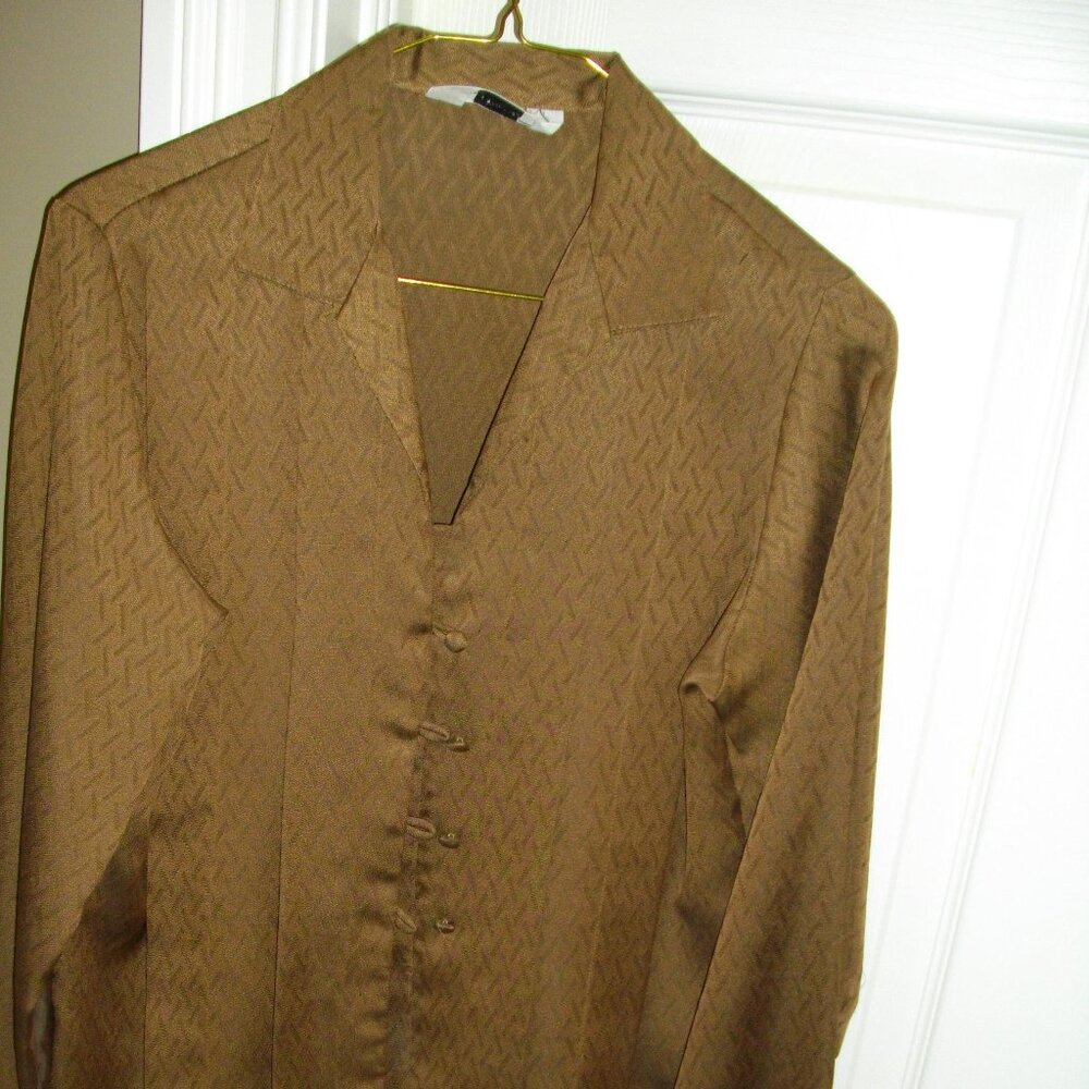 JC Penney longsleeve button up blouse.